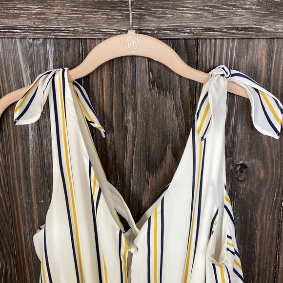 Striped Romper - Picture 3 of 6